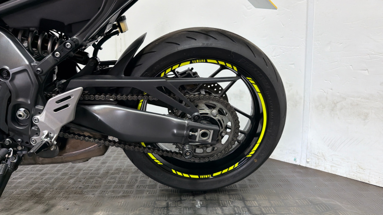 Yamaha Mt-09 (14MY)